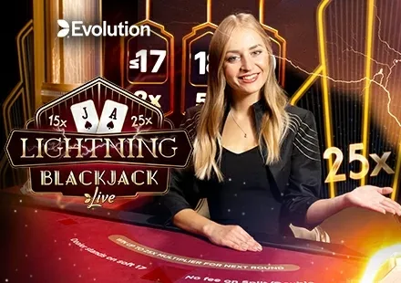 Portada de Lightning Blackjack de Evolution: una crupier y multiplicadores de hasta 25x